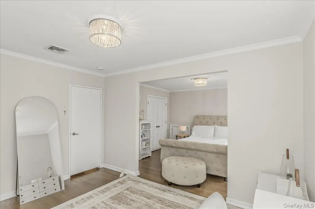 113 Harborview Drive Massapequa NY 11758