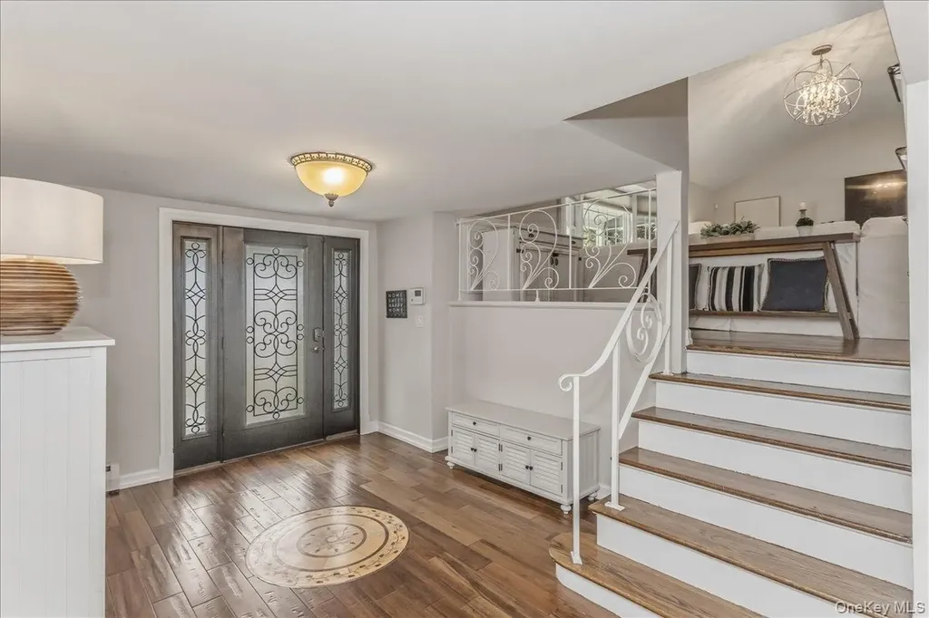 113 Harborview Drive Massapequa NY 11758