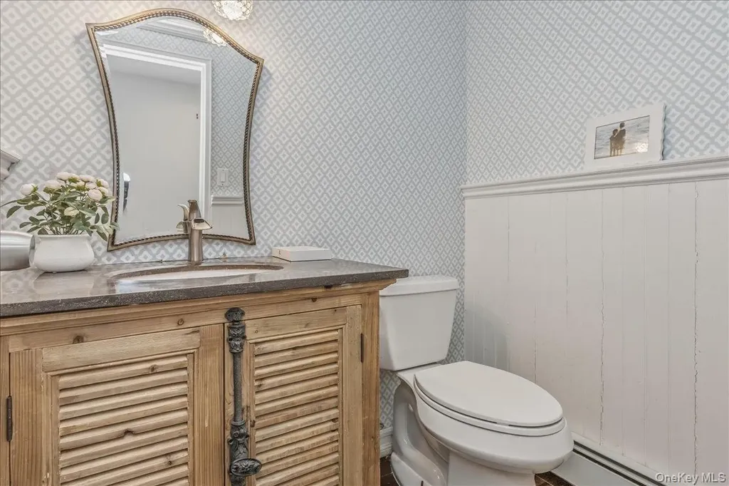 113 Harborview Drive Massapequa NY 11758