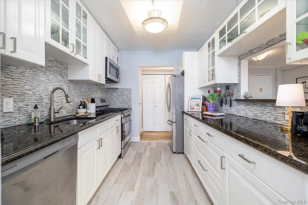 522 Shore Road Long Beach NY 11561