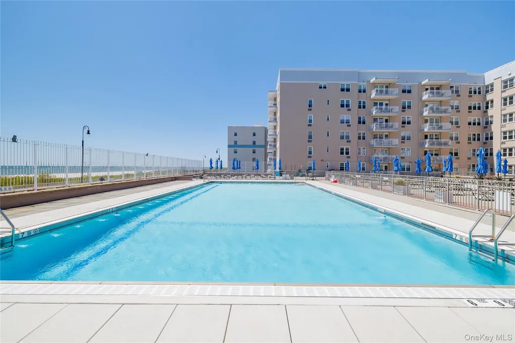 522 Shore Road Long Beach NY 11561