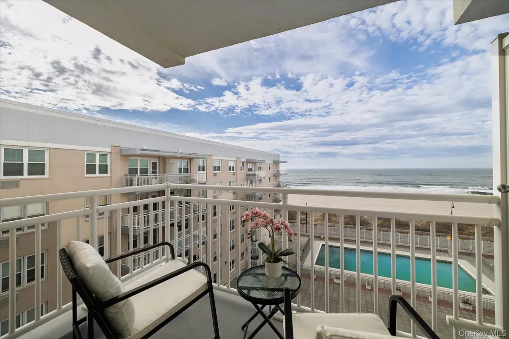 522 Shore Road Long Beach NY 11561