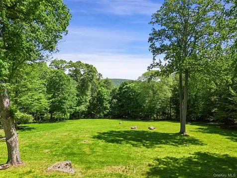 122 E Ridge Road Waccabuc NY 10597