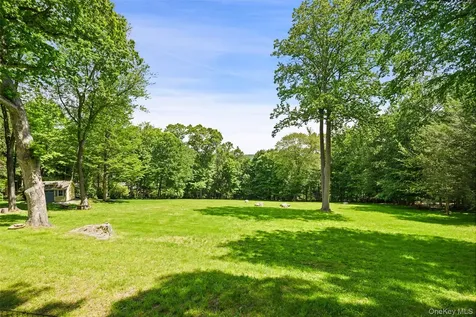 122 E Ridge Road Waccabuc NY 10597