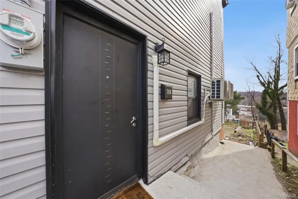 58 Vineyard Avenue Yonkers NY 10703