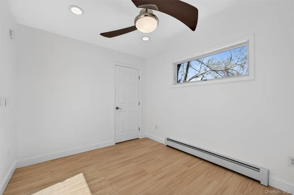 8 Puritan Lane Blooming Grove NY 10992