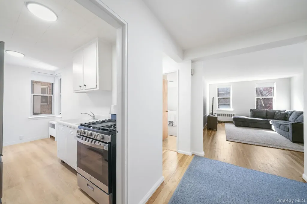 2 Louisiana Avenue Bronxville NY 10708