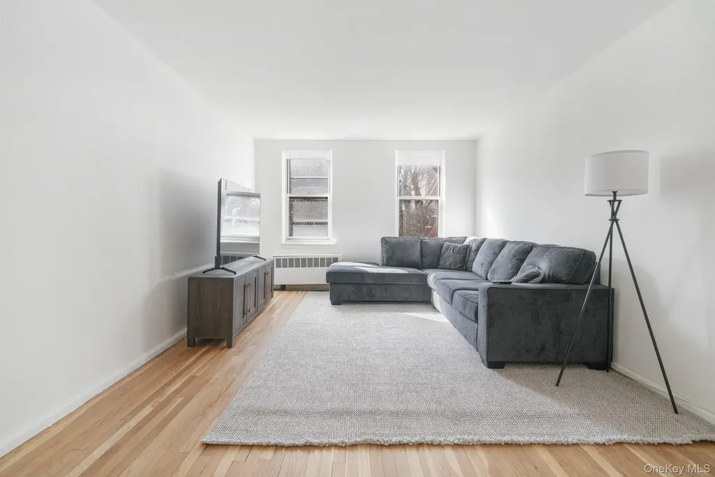 2 Louisiana Avenue Bronxville NY 10708