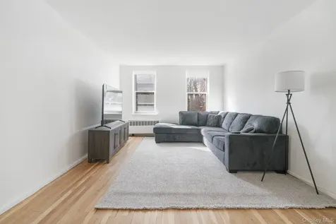 2 Louisiana Avenue Bronxville NY 10708