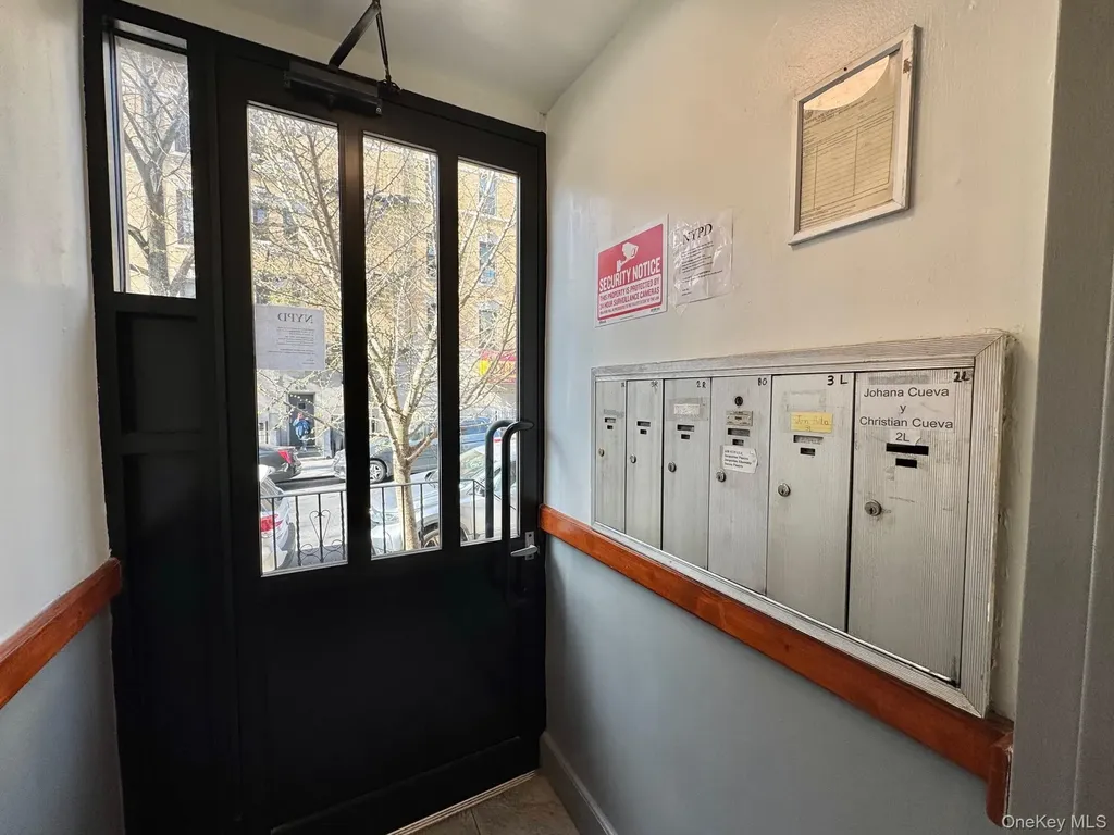 5125 6th Avenue Brooklyn NY 11220