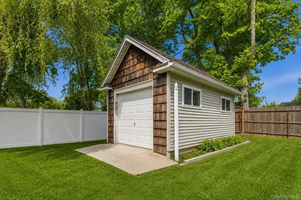 1016 Howells Road Bay Shore NY 11706