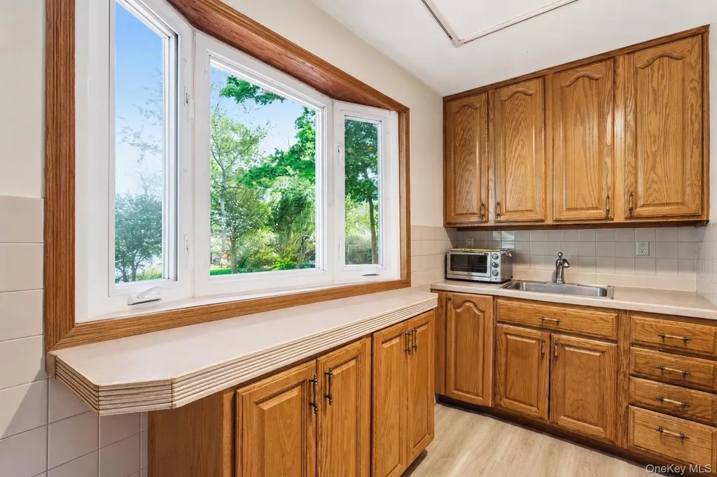 1016 Howells Road Bay Shore NY 11706