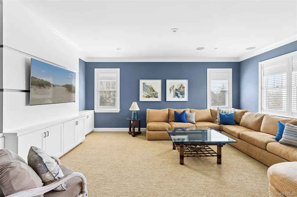 176 Beach Lane Westhampton Beach NY 11978