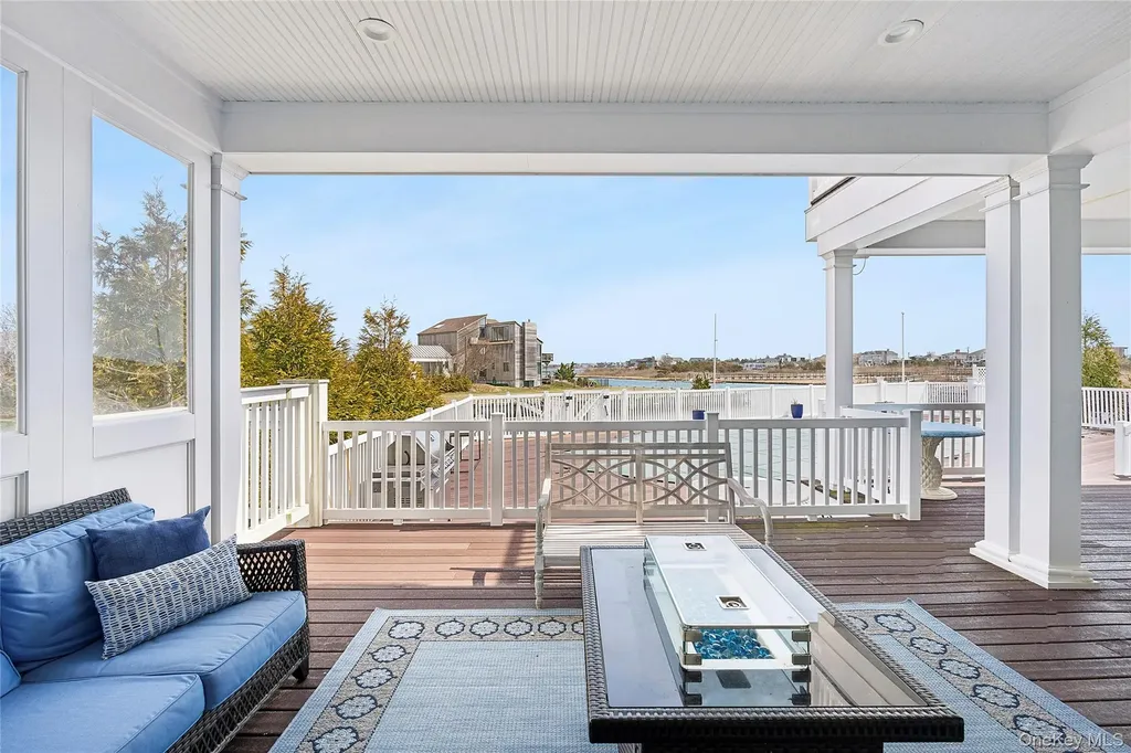 176 Beach Lane Westhampton Beach NY 11978