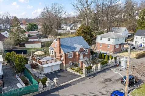 18 Butler Place Yonkers NY 10710