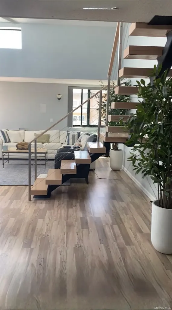 750 West Broadway Long Beach NY 11561