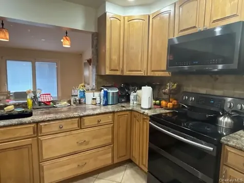 5 Verplanck Avenue Hopewell Junction NY 12533