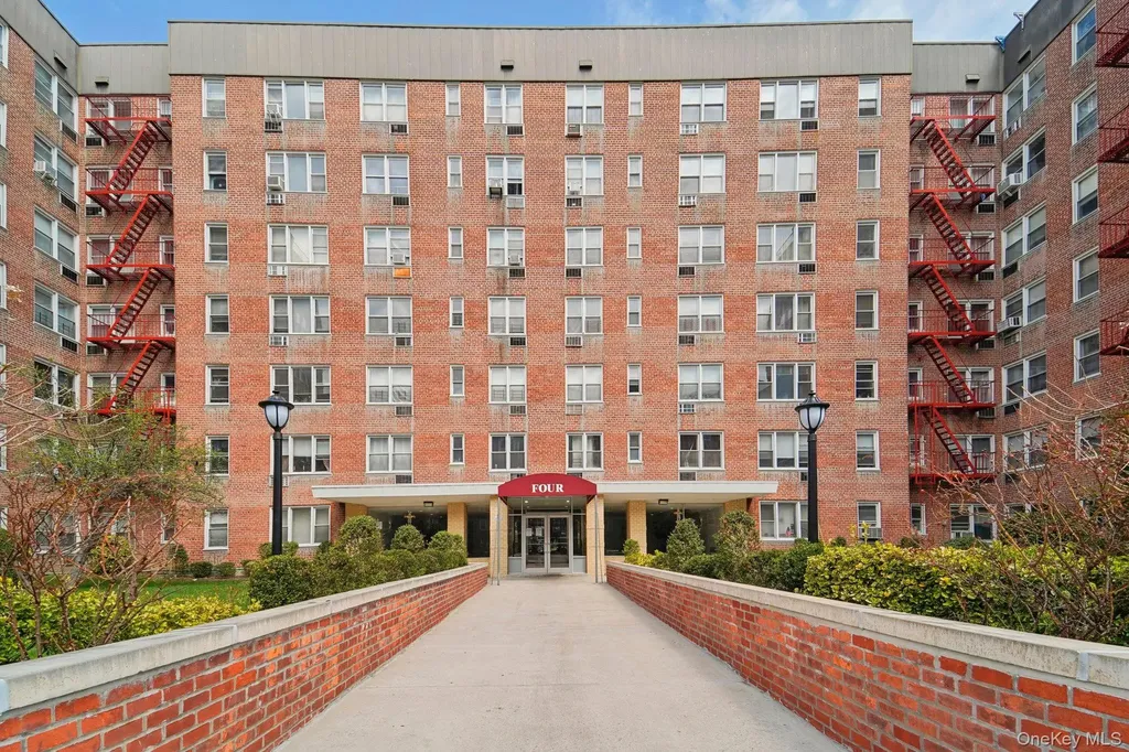 4 Sadore Yonkers NY 10710