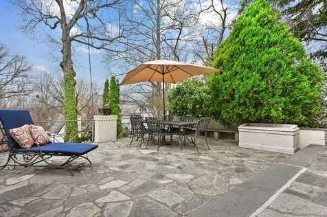 35 Euclid Avenue Ardsley NY 10502