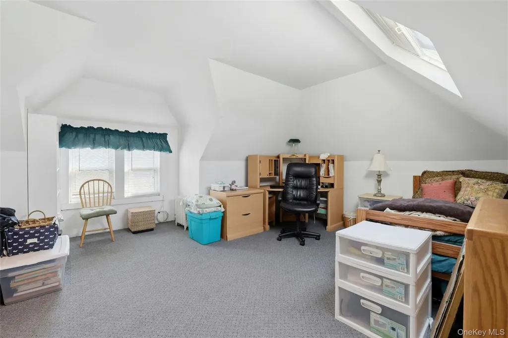 628 Concord Avenue Williston Park NY 11596