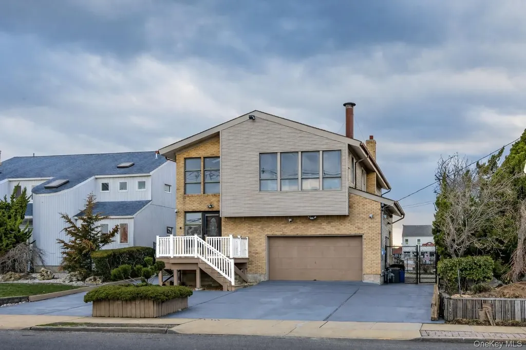 756 Guy Lombardo Avenue Freeport NY 11520