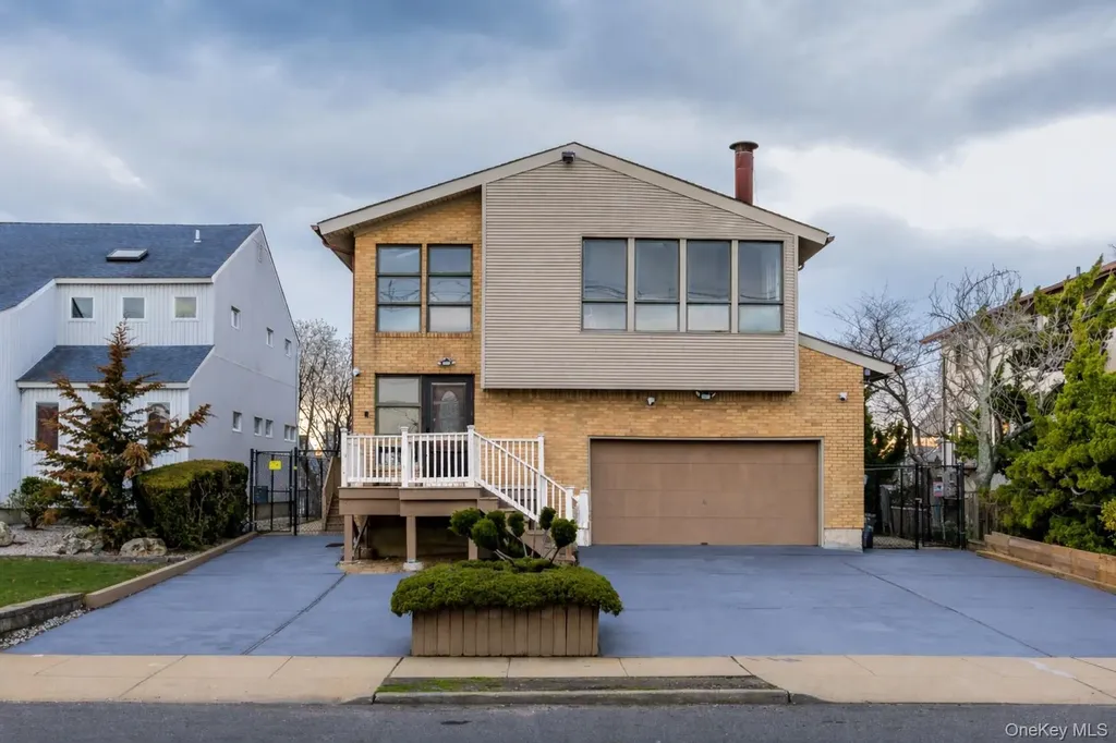 756 Guy Lombardo Avenue Freeport NY 11520