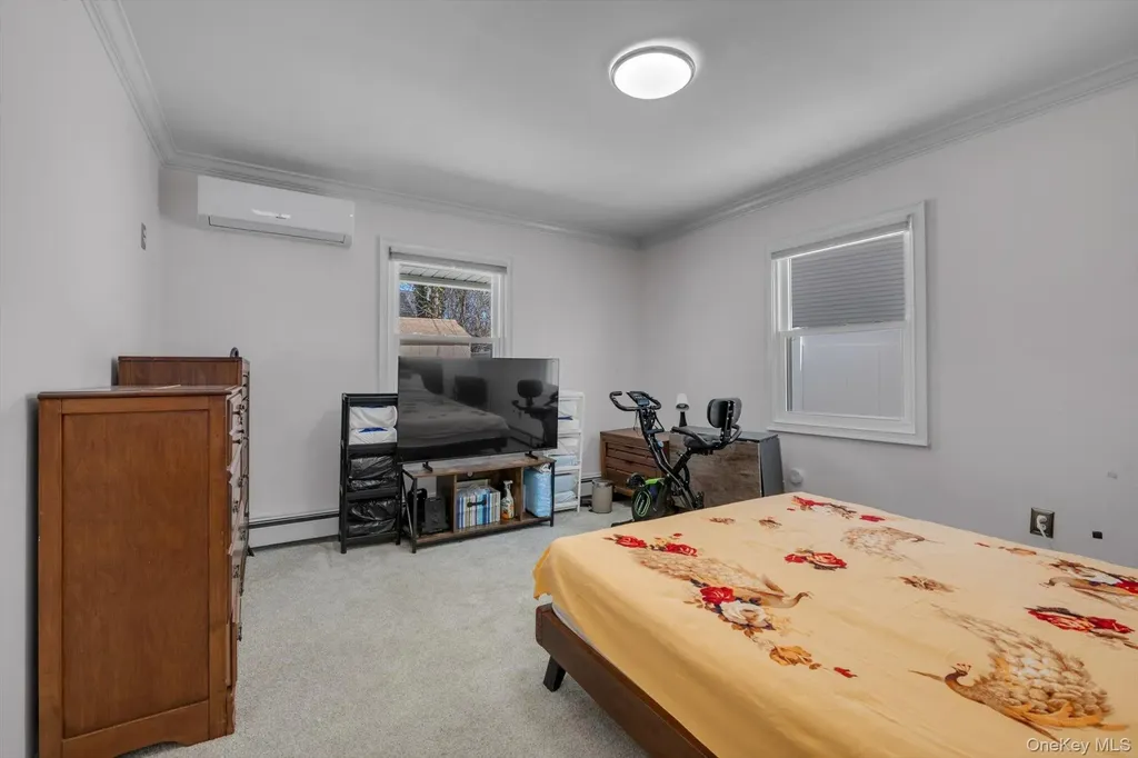 29 Cutter Lane Levittown NY 11756