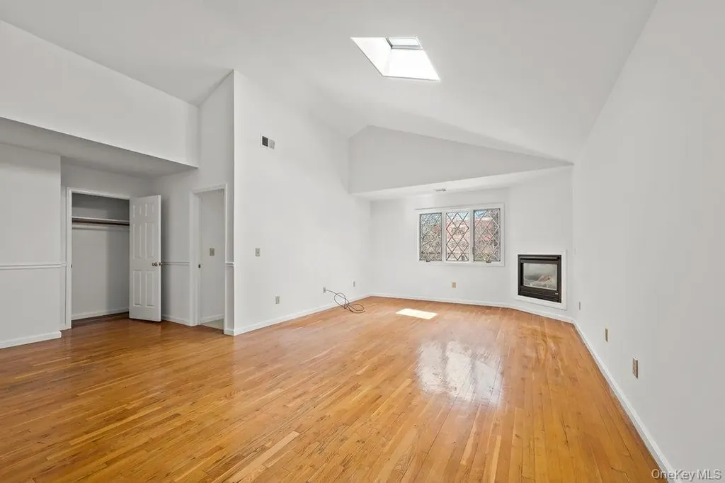 131 Pelhamdale Avenue Mount Vernon NY 10553