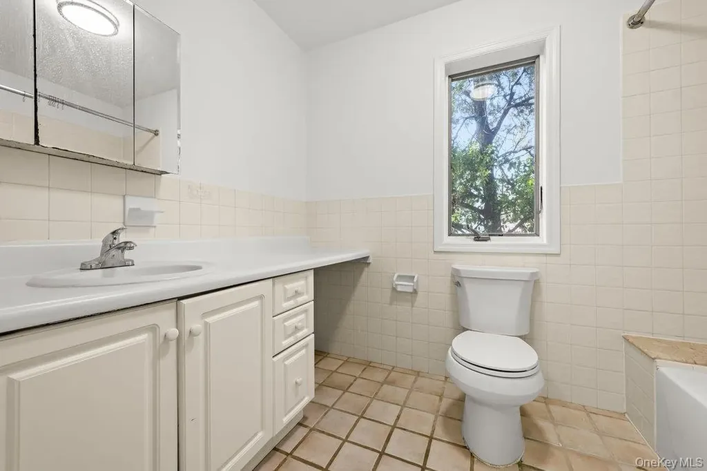 131 Pelhamdale Avenue Mount Vernon NY 10553