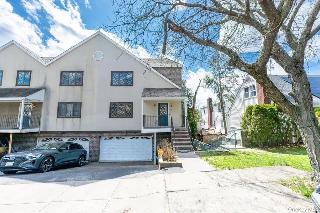 131 Pelhamdale Avenue Mount Vernon NY 10553
