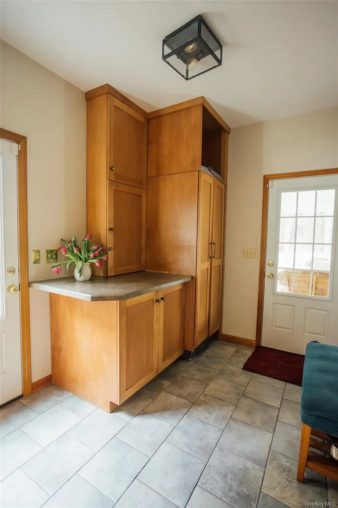 58 Deer Run Road Red Hook NY 12571