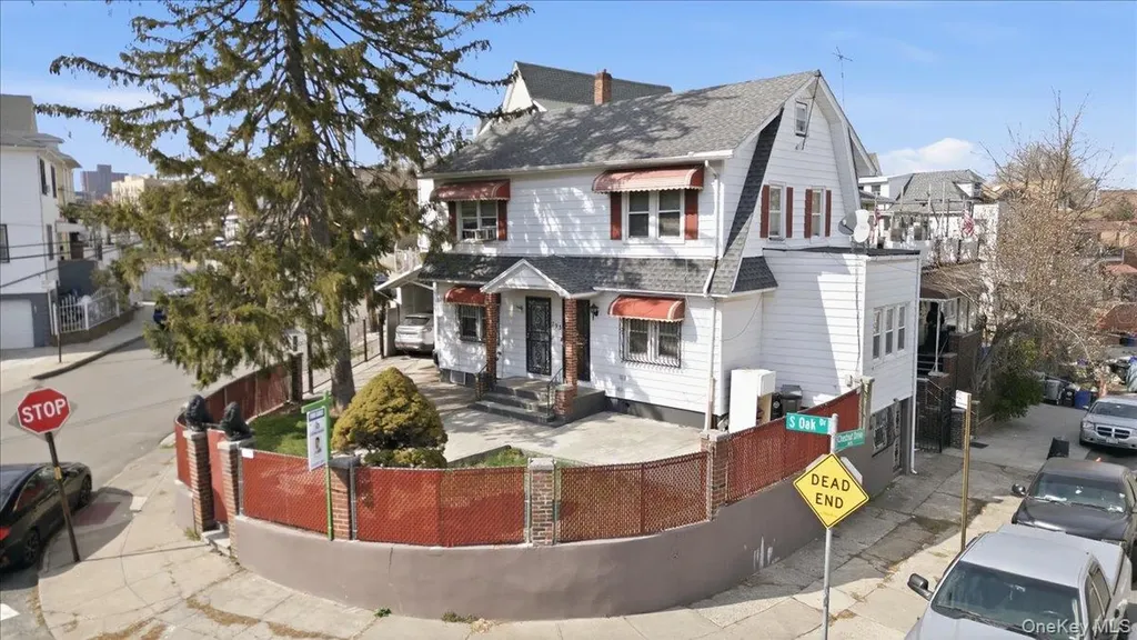 793 N Oak Drive Bronx NY 10467