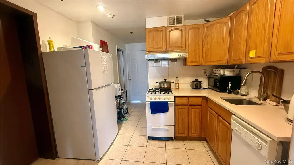 13308 41st Avenue Flushing NY 11355