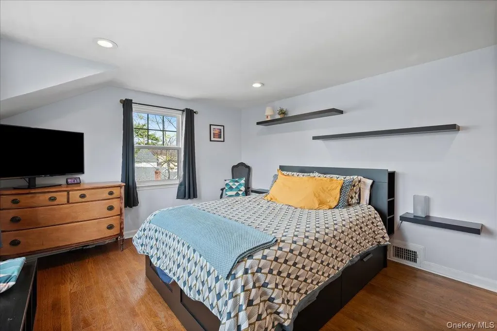 640 Hillside Avenue Mamaroneck NY 10543