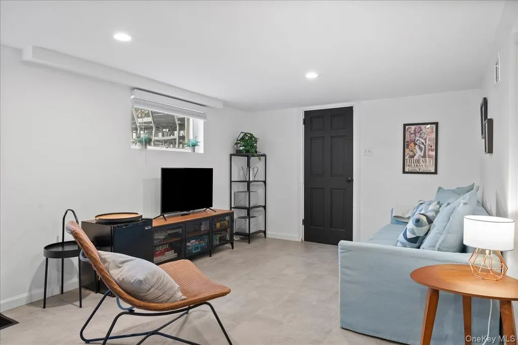 640 Hillside Avenue Mamaroneck NY 10543