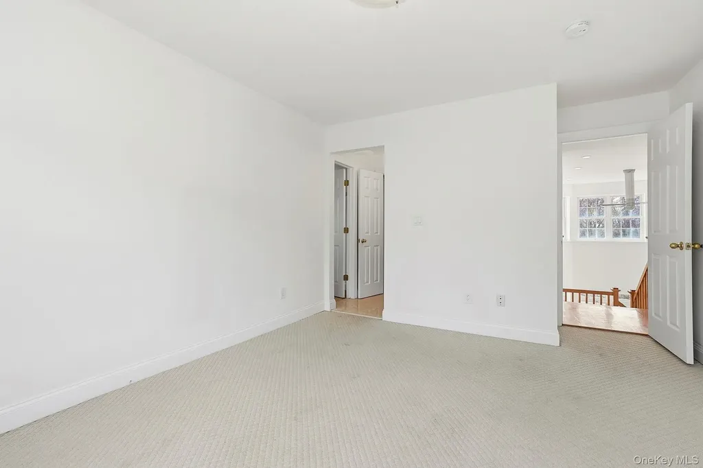 37 Willets Way Newburgh NY 12550