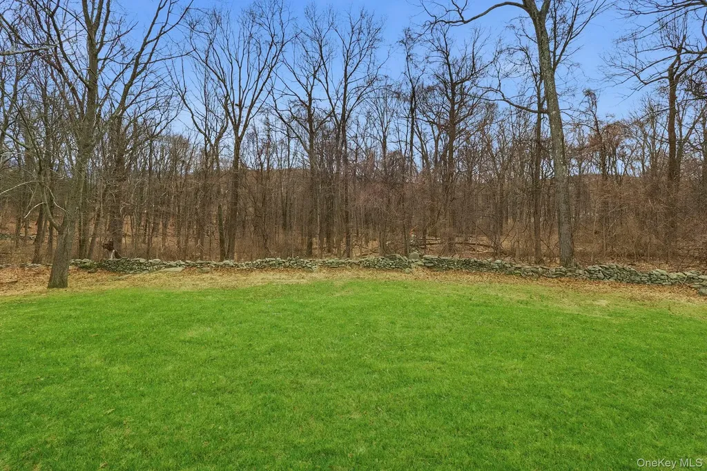 37 Willets Way Newburgh NY 12550