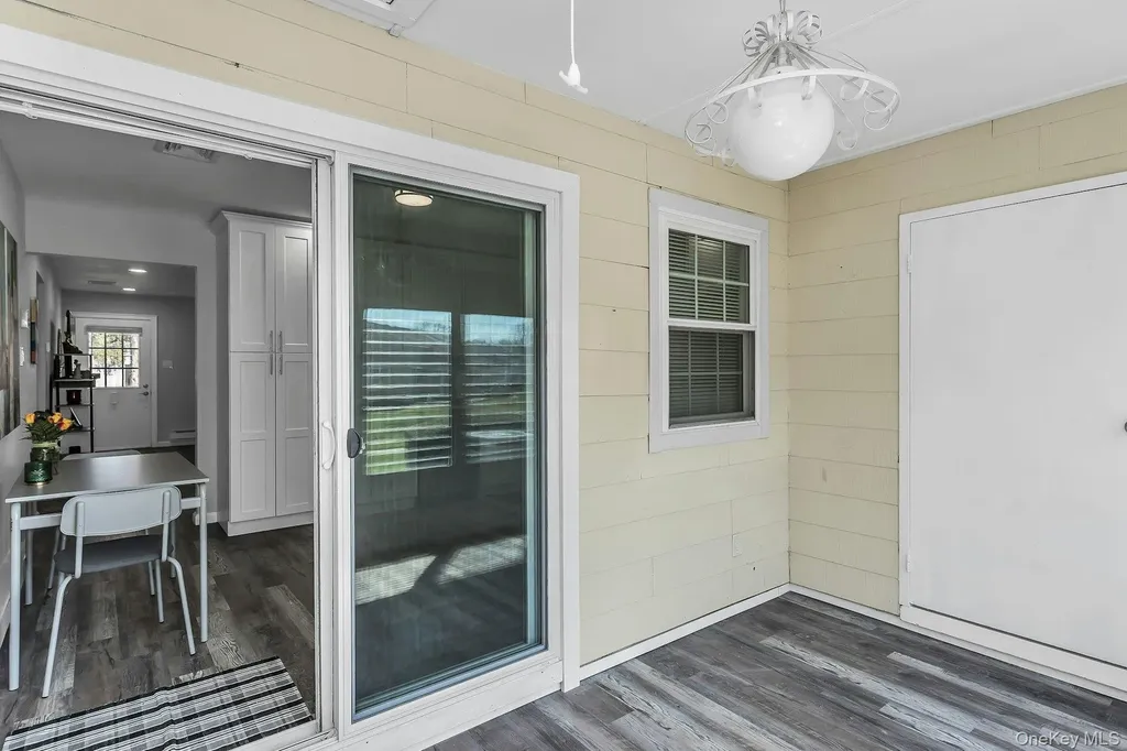 55 Forge Lane Coram NY 11727