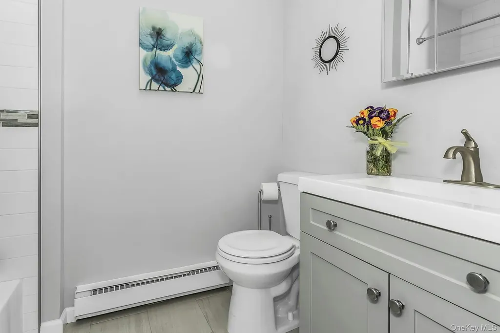 55 Forge Lane Coram NY 11727