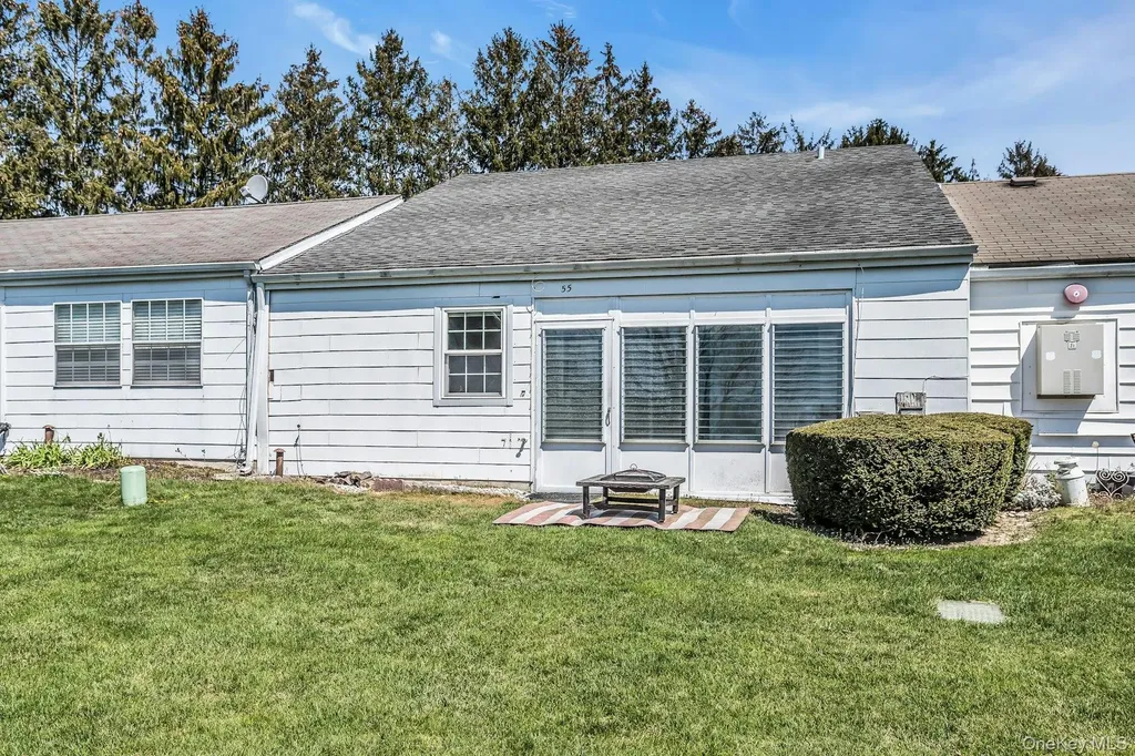 55 Forge Lane Coram NY 11727