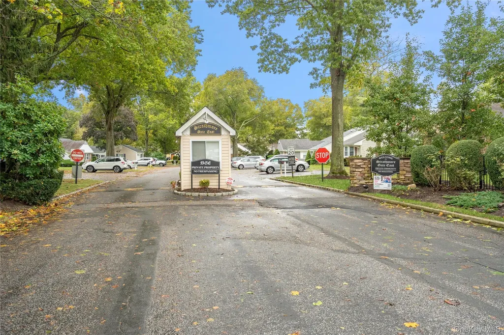 55 Forge Lane Coram NY 11727