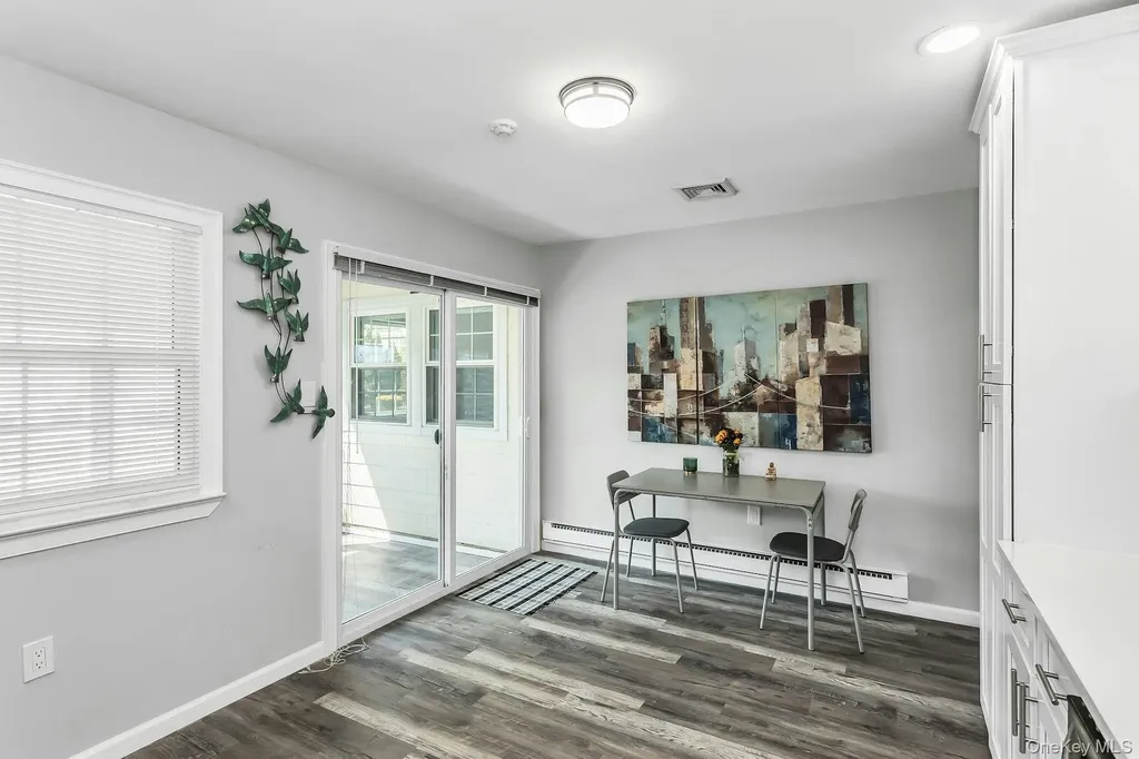 55 Forge Lane Coram NY 11727