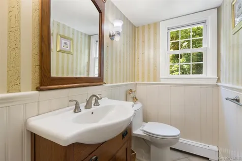 2 Lalli Drive Katonah NY 10536
