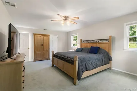 2 Lalli Drive Katonah NY 10536