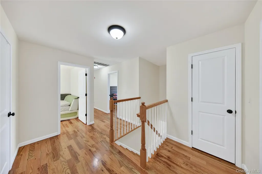 98 Bender Road Westtown NY 10998