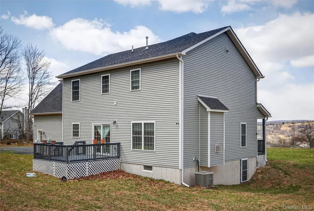98 Bender Road Westtown NY 10998