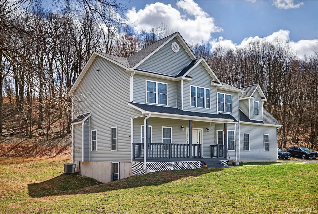 98 Bender Road Westtown NY 10998
