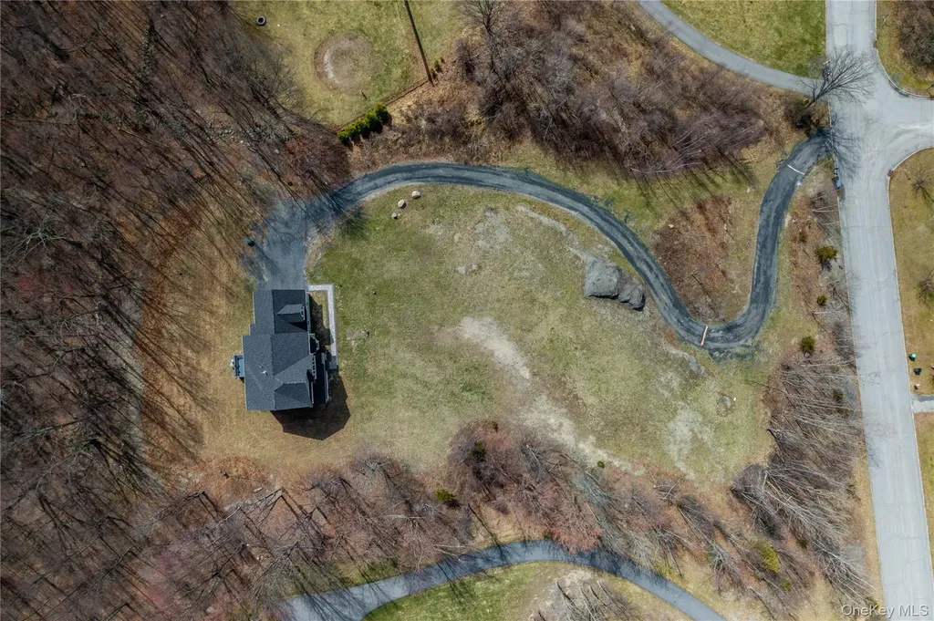 98 Bender Road Westtown NY 10998