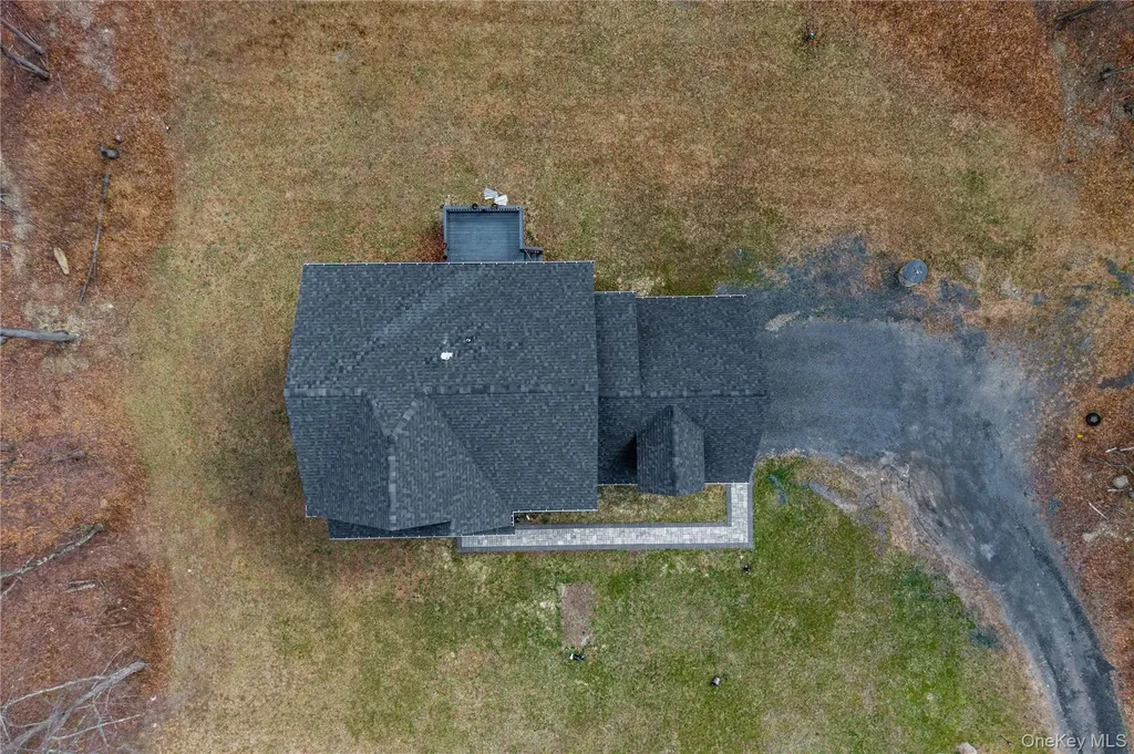 98 Bender Road Westtown NY 10998