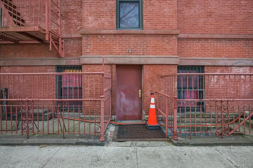 683 Bushwick Avenue Brooklyn NY 11221